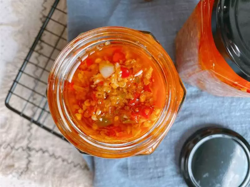   自製蒜蓉辣椒醬，掌握3點耐保存拌啥都香