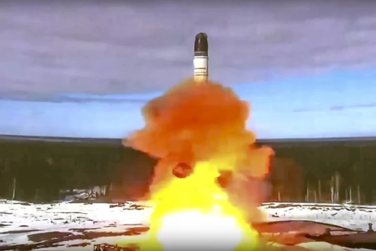 俄烏局勢或要變天？美媒：俄軍突然撤退，或意味著核打擊即將到來！