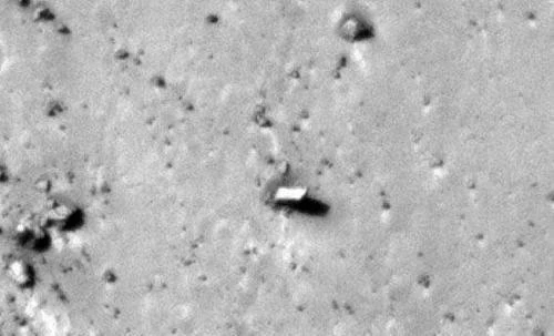NASA照片發現火星文明遺留痕跡？UFO愛好者發現奇特尖銳物體，到底是什麼？