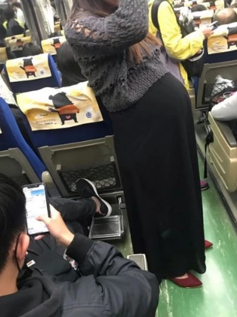 丟光台灣人的臉！對號座乘客「看到孕婦不讓座」只顧滑手機　她Po文公審「反被大洗臉一場」：關你什麼事？ 