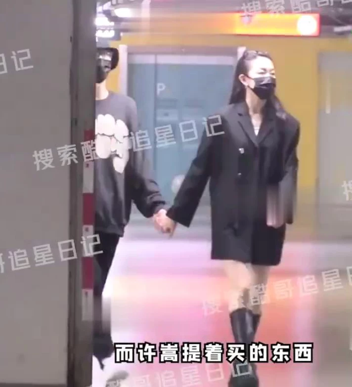 前女友因癌症去世！36歲「情歌王子」新戀情曝光　牽手高顏值美女回家「女方膚白腿長」還會撩人 