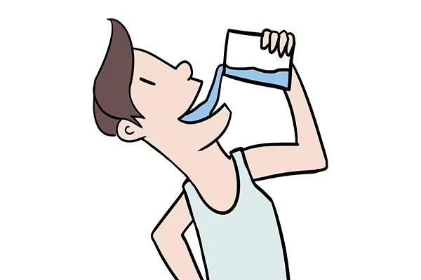清晨空腹喝水的危害大？比不吃早飯的危害還大？如何科學飲水？