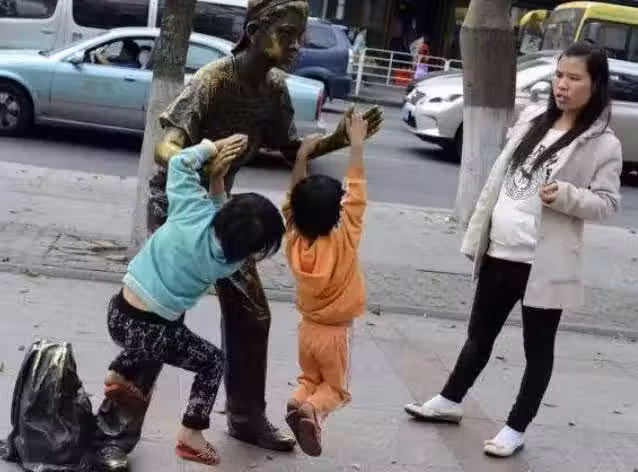 /www/bananadaily.net/web/images/image/2204/22045478.avif