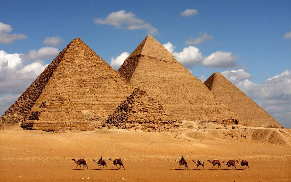 金字塔難道是遠古時間機器？考察隊實地勘探後，發現更大的秘密？