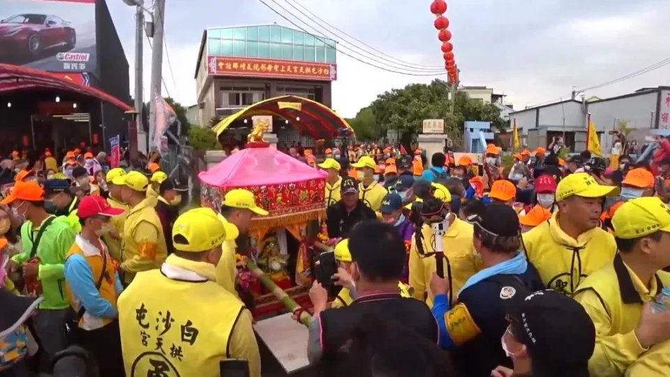 詐騙集團連媽祖都敢利用!LINE免費遶境貼圖是假的!